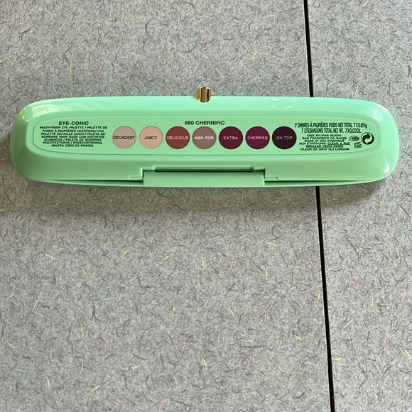 🍒🍒Marc Jacobs Cherrific palette - Picture 4 of 4